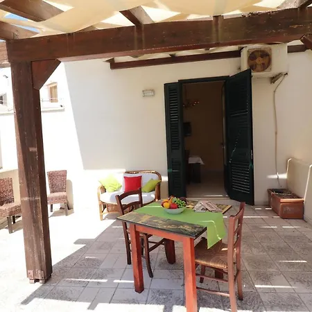 Casa Clara A Appartement *